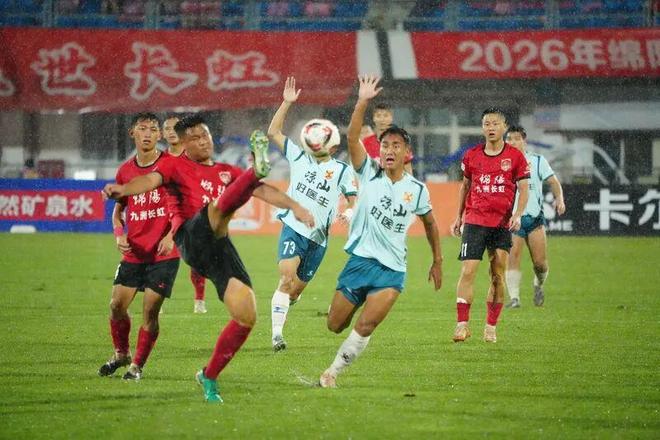 奥地利足球的“德国大脑”奇迹：西班牙队1/16决赛的强劲对手