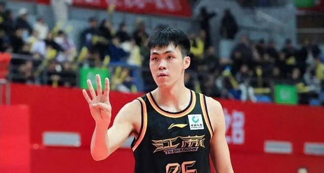 官方：陕西联合与22岁中场王世杰完成续约
